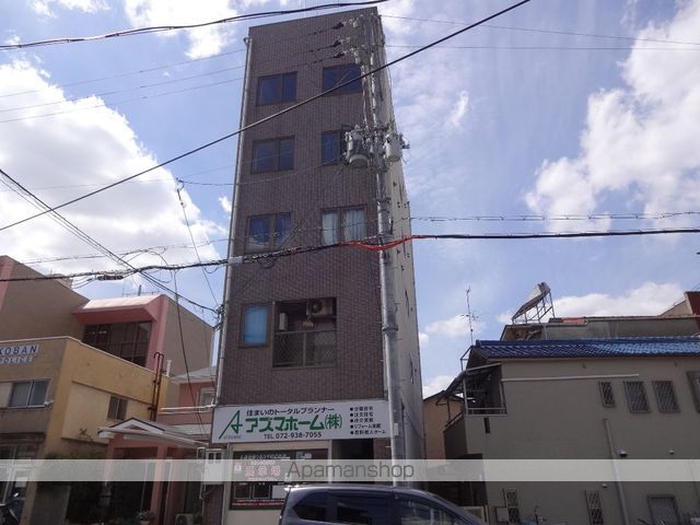 イーストコートの外観写真