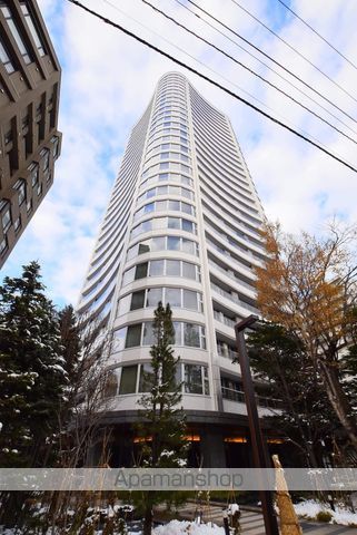 シティタワー円山神宮鳥居前の外観写真