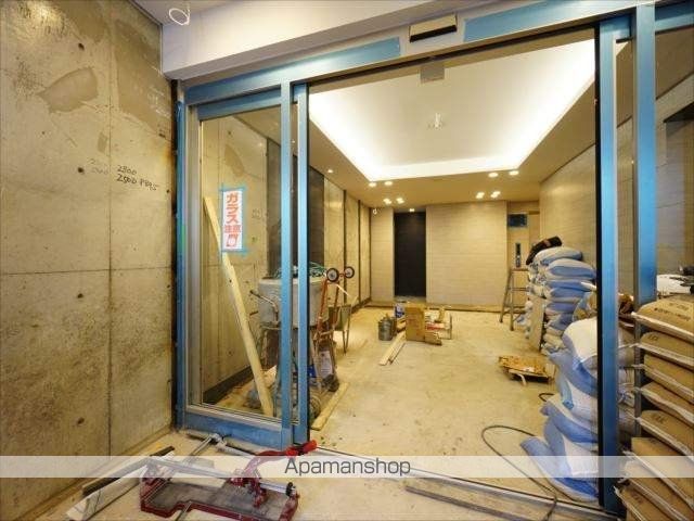 プレサンス東別院駅前IIの玄関写真