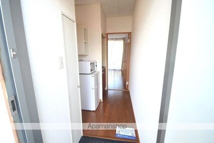 レオパレスＢＥＲＧＡ[1K/23.18m2]の玄関