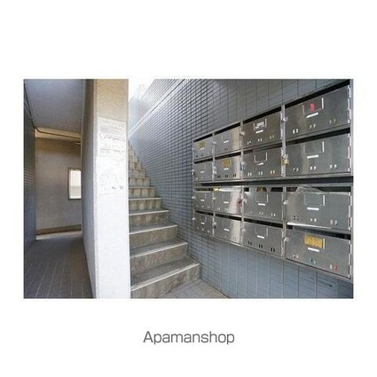 東京都立川市上砂町５丁目[1R/22m2]のエントランス