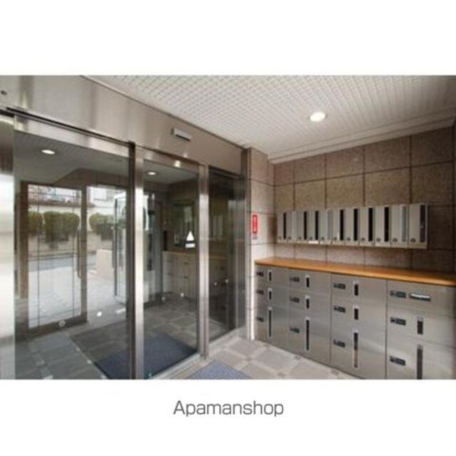 東京都世田谷区経堂３丁目[2LDK/57.12m2]の共用部3