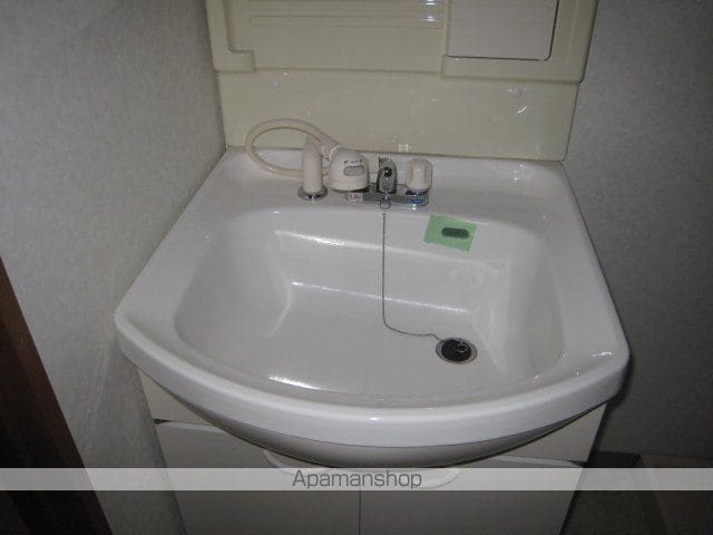 サンローゼ大宮の内装写真