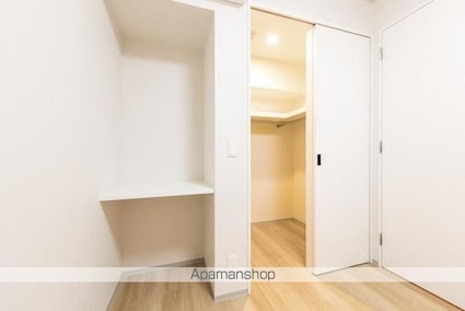 デュオフラッツ浅草蔵前[2LDK/45.4m2]の収納