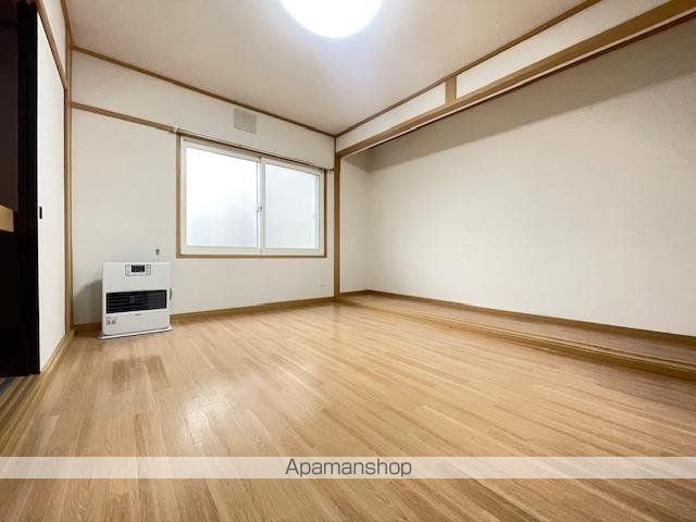 札幌市東豊線 東区役所前駅 徒歩10分 2階建 築53年の内装写真