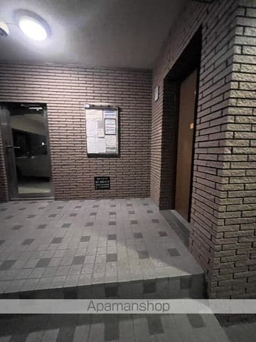 第二丸美ハイツの玄関写真