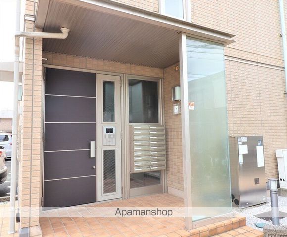 花水木 Iの玄関写真