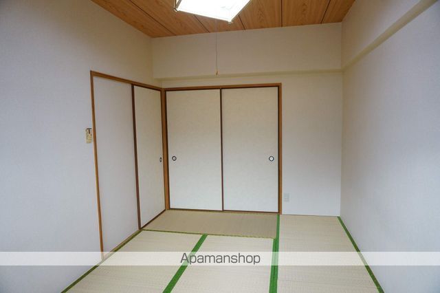 サチ東山本の内装写真