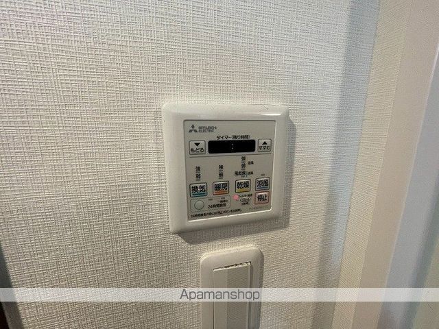 エストゥルースプラスサウス大阪の内装写真
