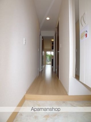 エミネンスコート[2LDK/50.38m2]の玄関