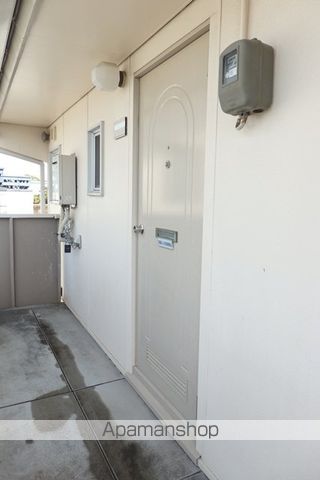 サンハイツ駅南の玄関写真