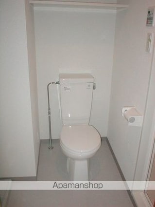 トーシンフェニックス中野坂上[1K/22.1m2]のトイレ