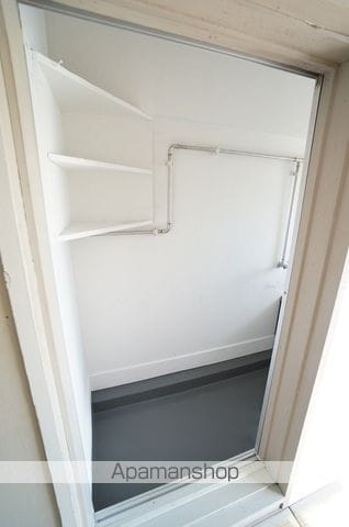 ビレッジハウス茨木1号棟の内装写真