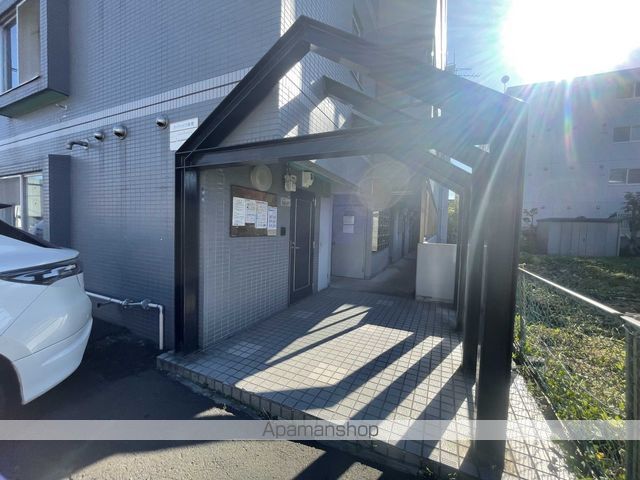 オークハイツ南郷の玄関写真