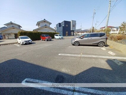 ＮＡＫＡＴＡマンション[2DK/44.55m2]の駐車場