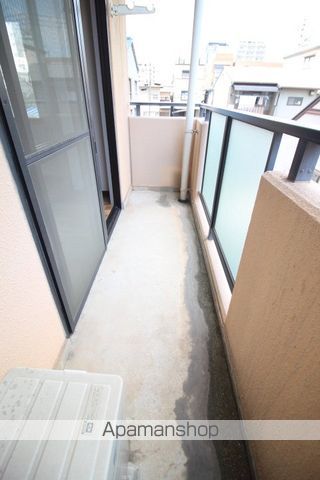 ロイヤルレピュート東島田の内装写真