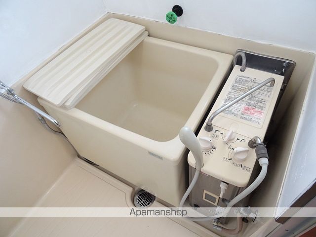 コーポ宮城野原B棟の内装写真