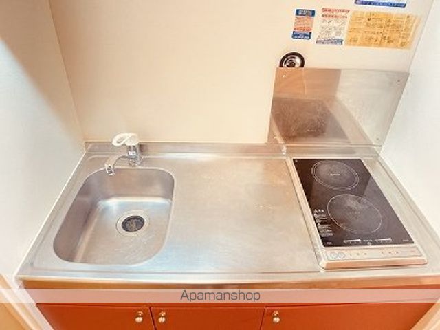 レオパレスメルナカヤの内装写真