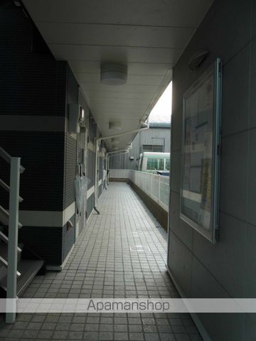 レオネクストグレースクレストIIIの玄関写真