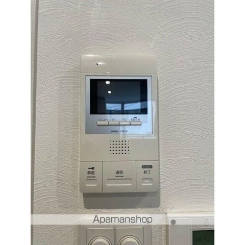 QU4TTRO ARCA 九段の内装写真