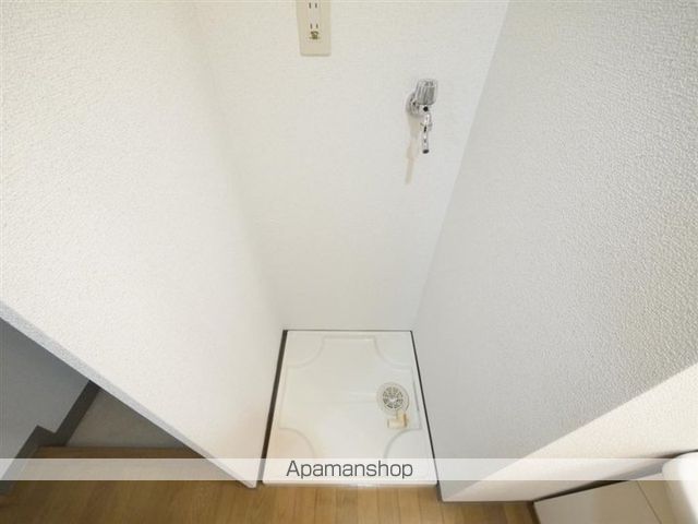 ヴェルソー台原の内装写真