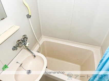 メゾンド井上[1K/18.92m2]のバス