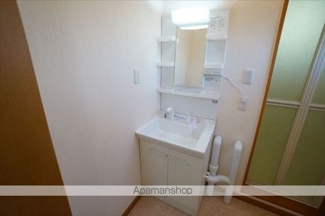 detached 北海道中川郡幕別町札内桂町569-94

地図を見る