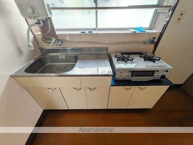 倉敷市 1階建 築49年の内装写真