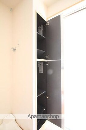 ジェンティーレ三軒茶屋[1K/20.37m2]の収納