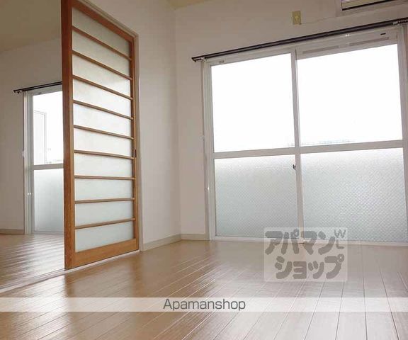 ラーク安田パートIIの内装写真