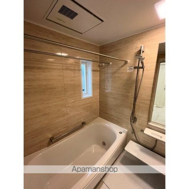 世田谷区代沢２丁目戸建[2LDK/100.02m2]の内装