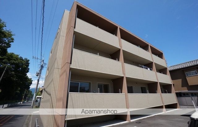 シャルマンの外観写真