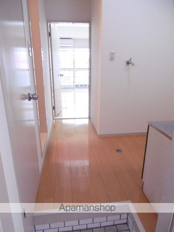 ホワイトキャッスル21番館の内装写真