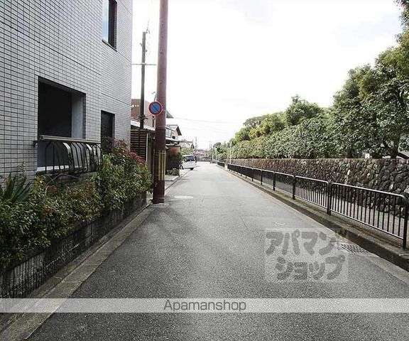ヤングリーブスの周辺写真