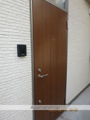 BESTAGE八景島の玄関写真