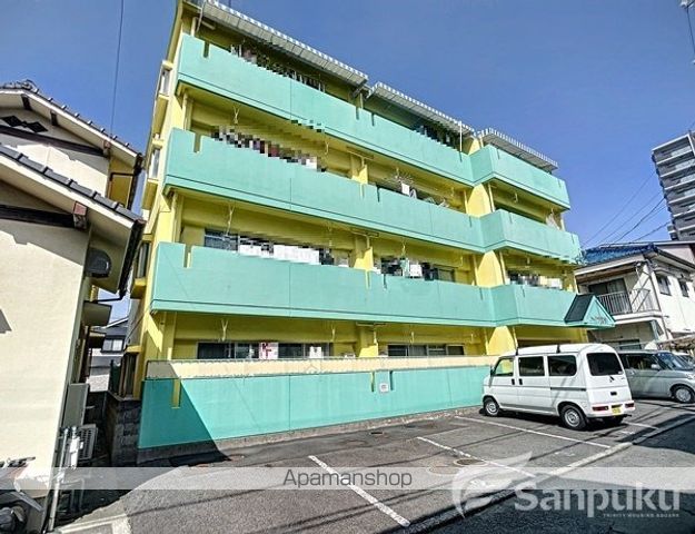 ハイツ居村の外観写真