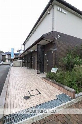 クレール立川の玄関写真