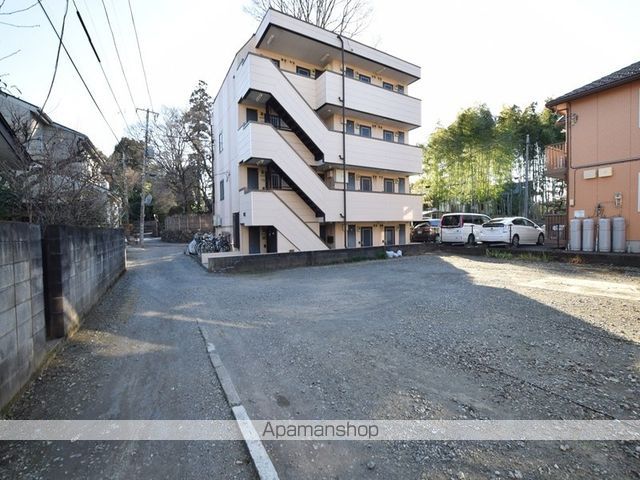 グエル元橋本の外観写真