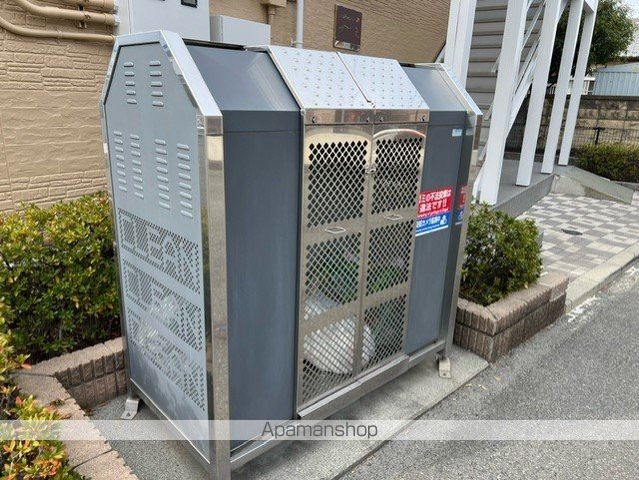 レオパレスタウンコート竜王の内装写真