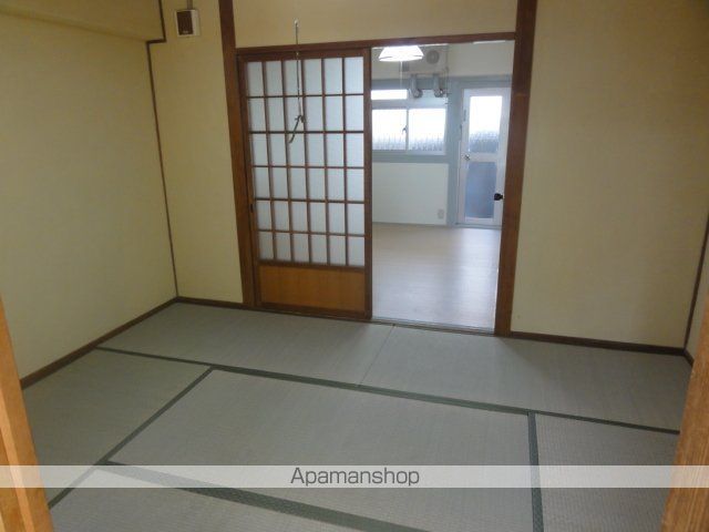 グレスト元町の内装写真
