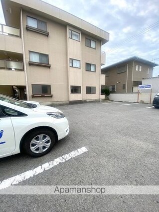 アメニティ松ヶ丘[3LDK/59.66m2]の駐車場2