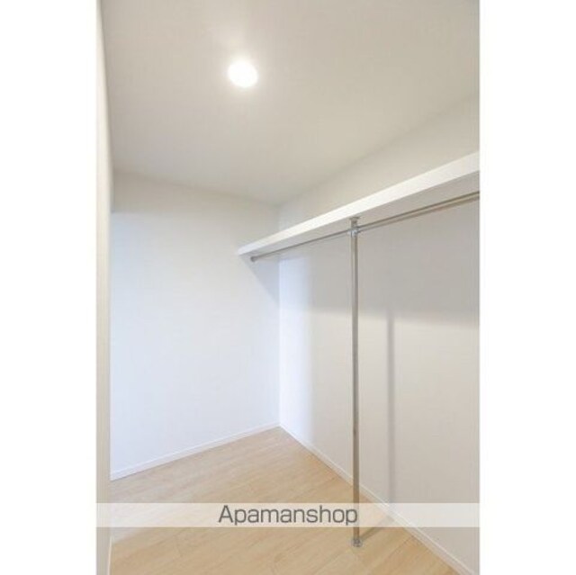 コンフォリア高島平[3LDK/75.6m2]の収納