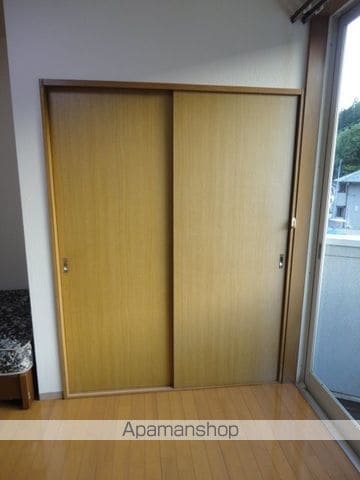 二伊滝ハイツの内装写真