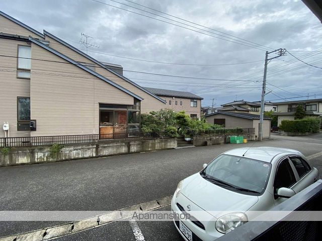グランディールこばりの玄関写真