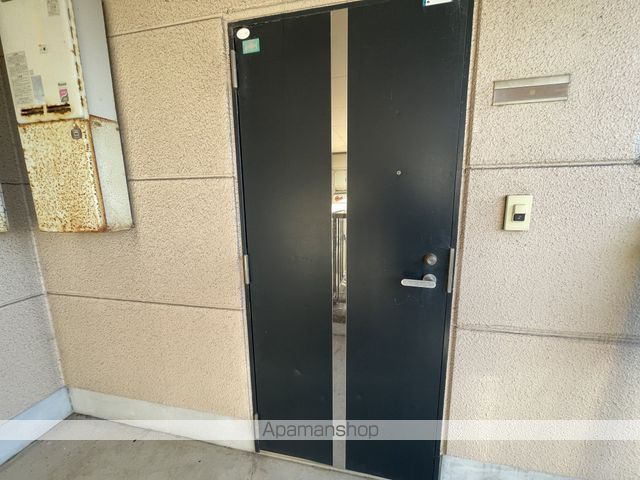 ハイツ岡沢の玄関写真