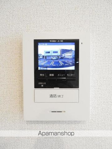 広島市佐伯区 3階建 築7年の内装写真
