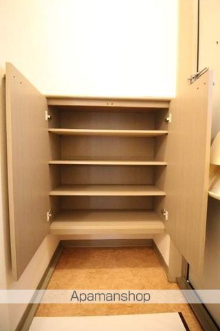 クレセント中島の内装写真