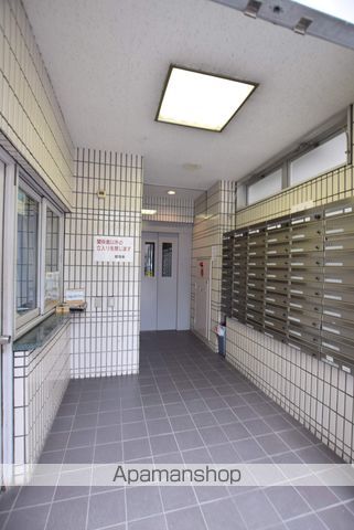 エスパシオ大町の玄関写真