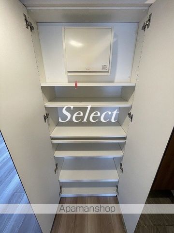 PORTSIDE URBAN RESIDENCEの内装写真