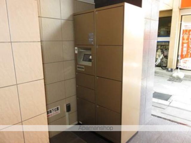 テングッド渡辺通の玄関写真